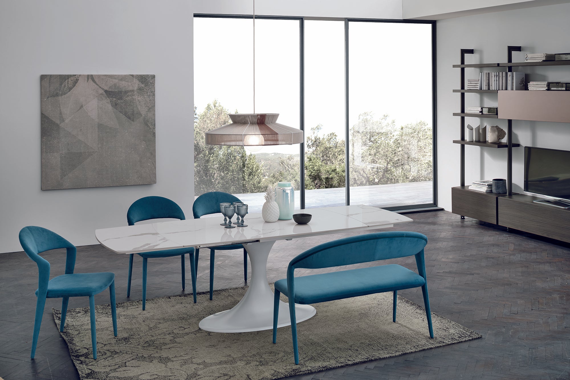Goblet 160 Extendable Swivel Botticella Table