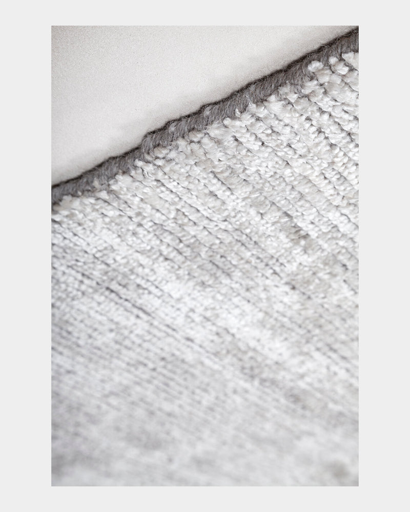Pearl carpet