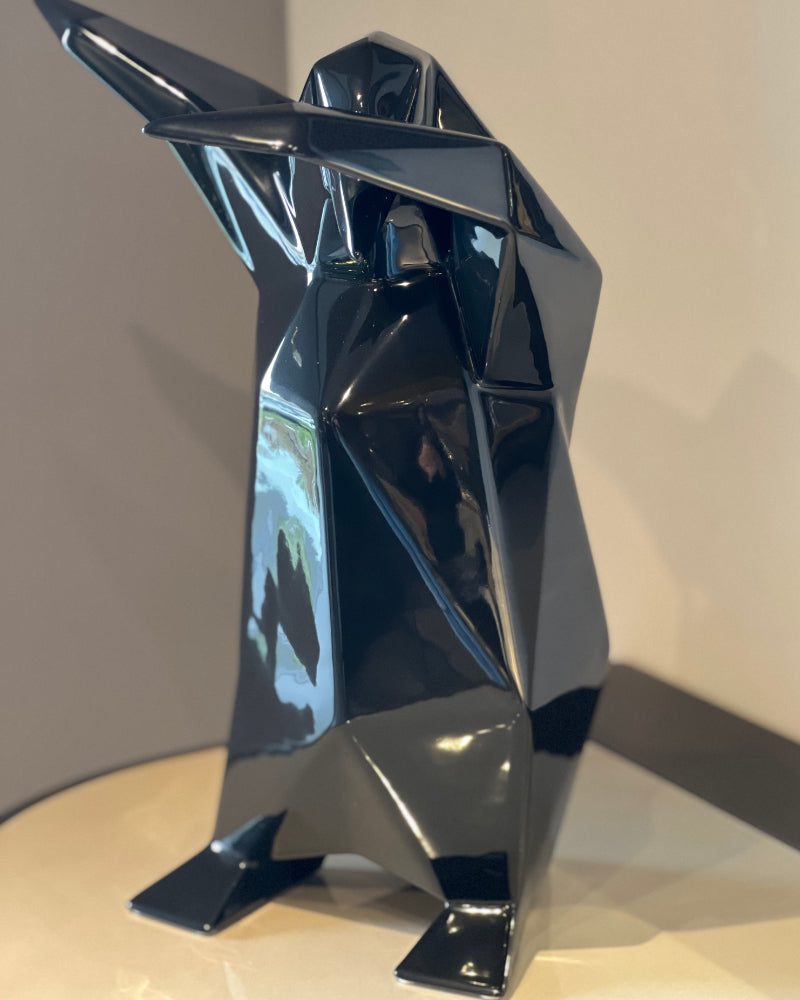 Dab Penguin Sculpture - Bosa