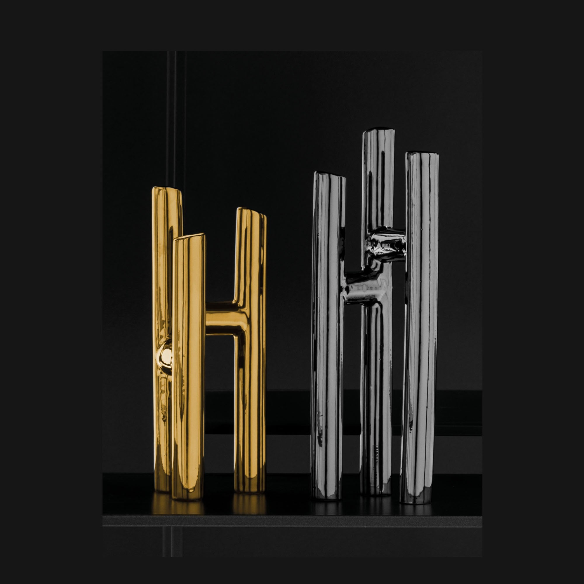 Siori Vase - Adriani and Rossi